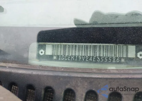 2004 Chevrolet Silverado 1500 Ls from USA, damaged, VIN 1GCEK19V24E355586